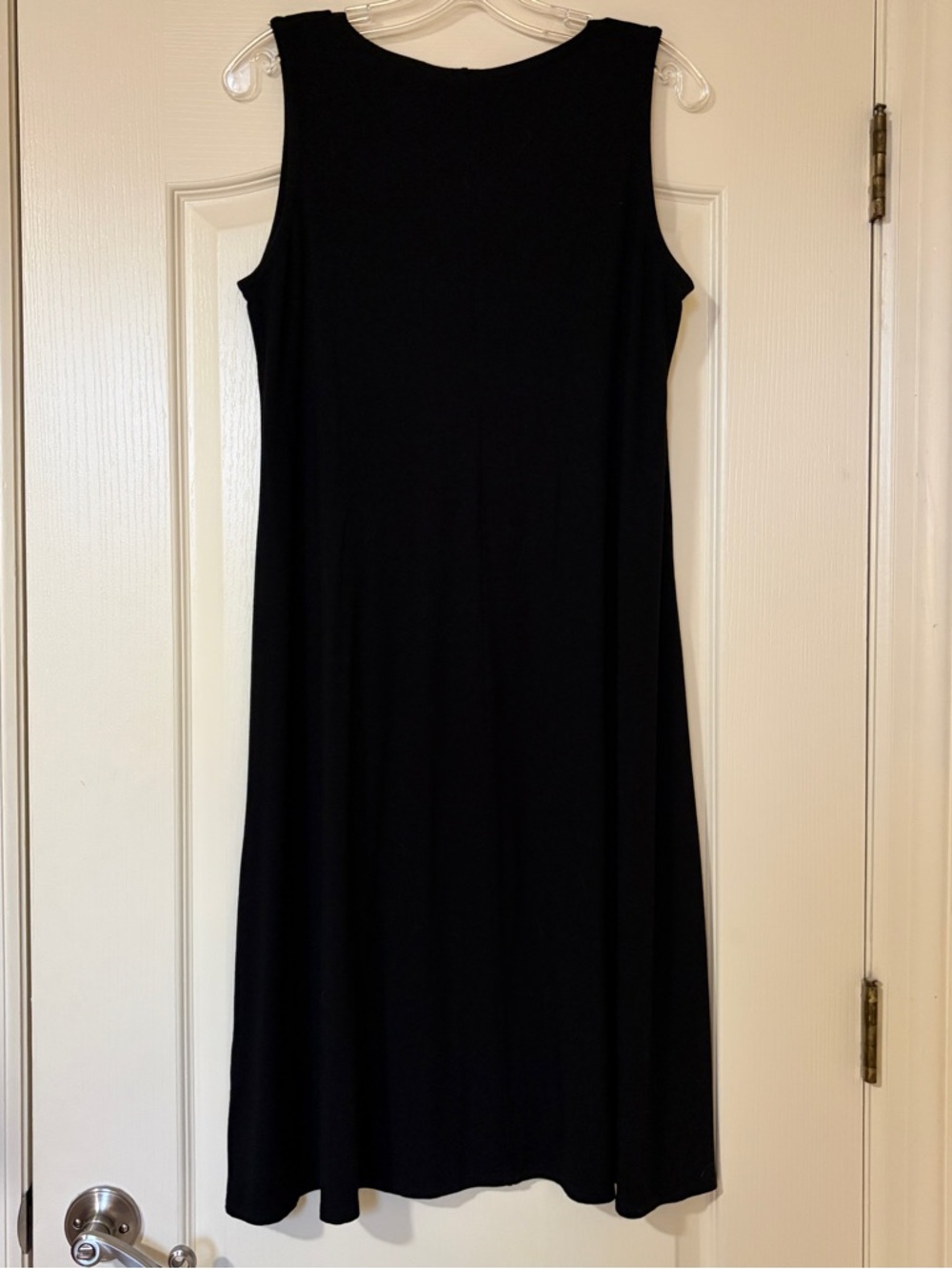Eileen Fisher Black V-Neck Sleeveless Midi Dress - Picture 3 of 8